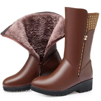 2019 nowe zimowe nity skóry wołowej skóry buty dla kobiet, buty kliny wewnątrz pluszowe / wełniane rakiety śnieżne plus size In-tube Boot Damskie buty