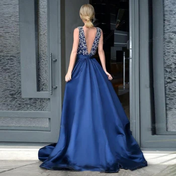 Frezowanie Ciemno-Niebieskie Sukienki Na Studniówkę Sexy Głębokie V Szyi Backless Crystal Formalne Suknie Wieczorowe A Line Party Dress Vestidos