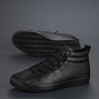 Jesień zima męskie obuwie skórzane męskie klapki obuwie męskie czarna moda ciepłe buty do biegania