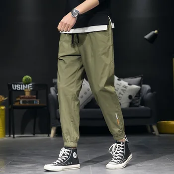 Męskie casual spodnie 2020 nowy hip-hop casual męskie biegacze spodnie moda uliczna ubrania sportowe spodnie