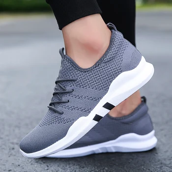 Odkryty jogging lekkie sporty dla dorosłych obuwie Męskie 2018 wiosenne buty wysokiej jakości sportowe oddychające netto trampki
