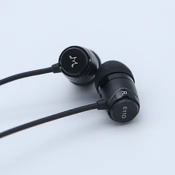 SoundMAGIC E11D Type C In Ear słuchawki USB C zestaw słuchawkowy z pilotem zdalnego sterowania/mikrofonem i DAC HiFi słuchawki