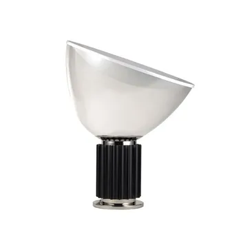 Włochy design lampa stołowa nowoczesny wystrój domu salon stolik sypialnia Nordic lampa Taccia lampa stołowa oprawa połysk