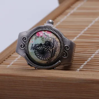 2 szt Darmowa dostawa 2017 popularna twórcza Lady stal okrągły elastyczny mechanizm kwarcowy palec pierścionek zegarek