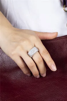 Luksusowe kwadratowy pierścień 925 srebro dla kobiet ślub biżuteria dla kobiet poprowadzić instalację pełna 420ШТ symulacja Diament platyny