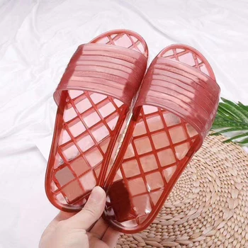 Marka markowe klapki damskie PVC przezroczyste uliczne plażowe klapki wysokiej jakości męskie pantofle z odkrytym czubkiem do łazienki duże 35-46