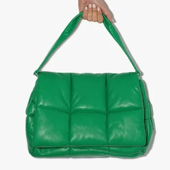 Miękka tkane torby kobiety torby na ramię casual moda osobowość gąbka 2021 nowy wysokiej jakości sztuczna skóra damskie torebki