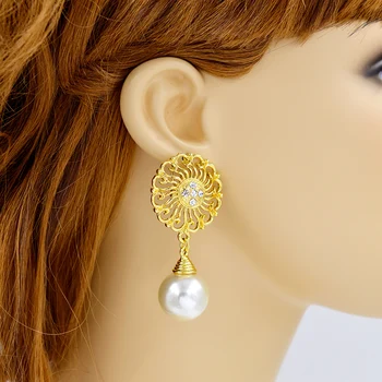 Sunny Jewelry Hot Selling Round Ball Earrings For Women Long Drop Kolczyk Kolczyki Kwiat Biżuteria Wnioski Dla Ślubnych Kolczyków