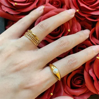 AOMU 2020 nowy 5 szt./kpl. Vintage temperament perła pierścienie zestaw prosty metal Złota fala Бисерное pierścień dla kobiet partii klasyczne biżuteria