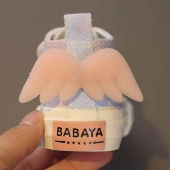 Babaya plac na płótnie buty dla chłopców buty do biegania oddychające 2021 wiosna nowy rysunek skrzydła buty dla dziewczyn Modne buty do biegania dla Dzieci dla dziewczyn
