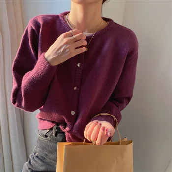 Jesień i zima koreański sweter O-neck jednolity kolor z długim rękawem sweter krótki darmo pełna sweter z dzianiny kurtka kobiety