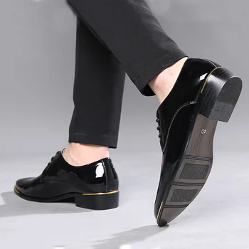 Mazefeng wysokiej jakości lakierowana skóra obuwie Męskie męskie ślubne Оксфордская buty sznurowane biurowy garnitur męska Casual buty męskie eleganckie buty