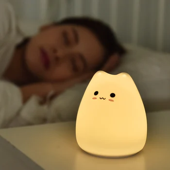Mini-kot LED Night Light czujnik kolorowe baterie kreskówka Silikonowa sypialnia szafka kontrolna dla dzieci Dzieci dziecko prezent