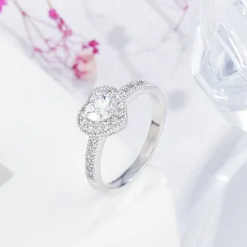 QooLady nowa moda miłość Serce kształt sześciennych Cyrkon Kryształ uroczy pierścionek zaręczynowy dla kobiet Panie Walentynki prezent biżuteria F045