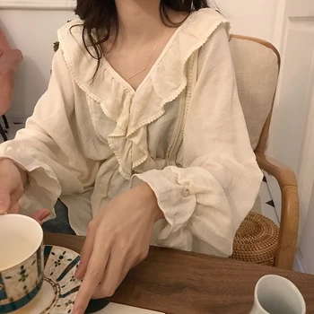 2020 kobiety jesień płatek rękaw V-dekolt w kształcie falbanki luźna bluzka cienka talia koszula koronka koronki patchwork bluzki z guzikami