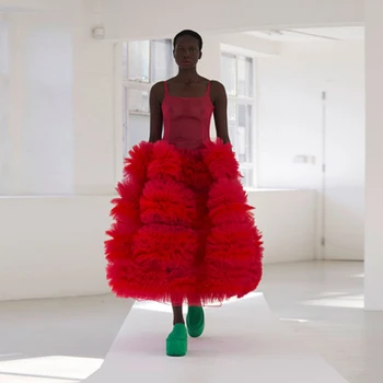 Chic Red Ruffled Tulle Spódnice Dla Kobiet 2020 Długość Kostki Długie Damskie Maxi Spódnica Tiul Wieczorne Spódnica Dla Czarnych Dziewczyn Na Zamówienie