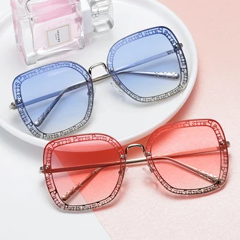 Marka projekt damska moda okulary Lady luksusowe przewymiarowany okulary przeciwsłoneczne w stylu Vintage UV400 okulary odcienie punkty Oculos de sol