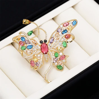 2020 nowości motyl broszki szpilki dla kobiet moda luksusowy rhinestone Kryształ owad szpilka broszka biżuteria broche femme