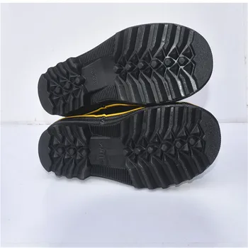 Bezpieczeństwo Wędkarstwo myśliwskie buty mężczyźni czarny gumowy stalowy nosek stalowy podeszwy kalosze anty-przeszywający buty gumowe i anty-rozbijając kalosze