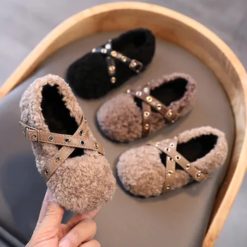 Buty dla dzieci dla dziewczyn zimowe ciepłe futrzane dziecko mieszkania dziecięce mokasyny z bawełny miękkie wygodne słodkie moda dla dzieci слипоны 21-30