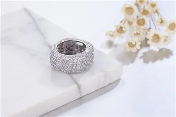 Luksusowe kwadratowy pierścień 925 srebro dla kobiet ślub biżuteria dla kobiet poprowadzić instalację pełna 420ШТ symulacja Diament platyny