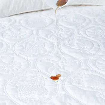 Pikowana 7 kolorów wytłoczony wodoodporny materac ochraniacz anty-kleszcz prześcieradło styl materaca gruba, miękka poduszka do łóżka