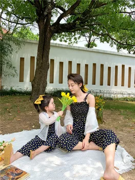 Rodzic-dziecko zestaw rodzic-dziecko letnie wakacje styl pasek szerokie spodnie rodzic-dziecko koreański шифоновый garnitur