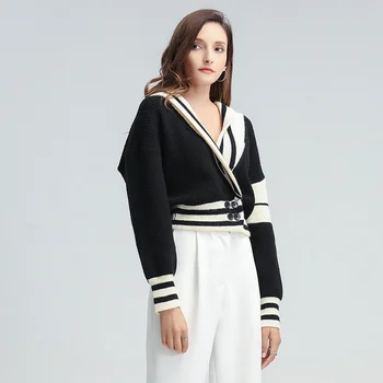 TWOTWINSTYLE paski casual sweter dla kobiet V neck z długim rękawem koreańskie dzianiny swetry damskie 2020 jesienna moda nowa odzież