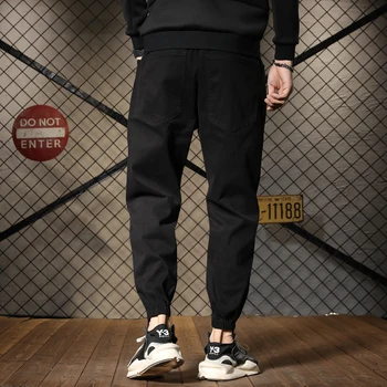 Wiosna jesień mężczyźni temat haft biegacze casual spodnie uliczny hip hop elastyczny pas męskie spodnie sportowe spodnie