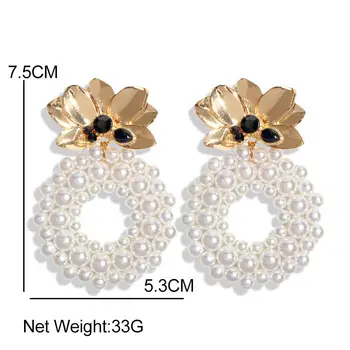 ZHINI Gold Flower Pearl Drop kolczyki dla kobiet oświadczenie sztuczne perły kolczyki kolczyki biżuteria akcesoria mody