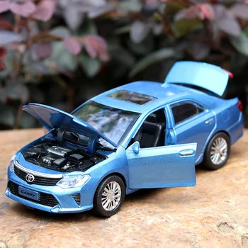 1/32 Toyota Camry Metal Car Model Alloy Diecast Simulation Vehicle Model Toy Pull Back With Sound Light Car Toys For Children