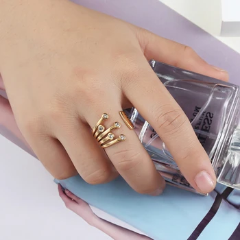 BAOLAISI pierścienie ze stali nierdzewnej dla kobiet styl klasyczny pierścionek cyrkonia złoty kolor moda biżuteria partia prezent pierścionki zaręczynowe