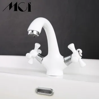 Nowy Elegancki mosiężny kran wysokiej jakości палубная jednokomorowy Zlewozmywak biały ceramiczny zawór łazienka gorące i zimne baterie Mci